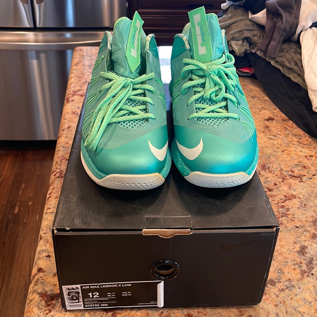 Lebron X Low Easter
